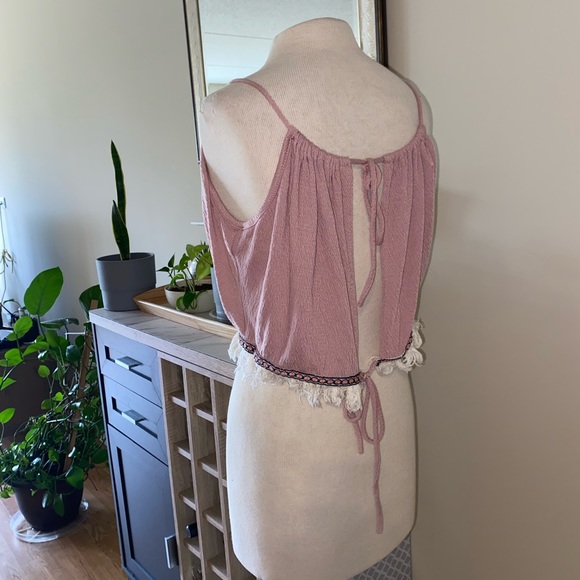 ✨2/$15 Scotty Extra Large Boho Drawstring Croptop - Picture 6 of 8